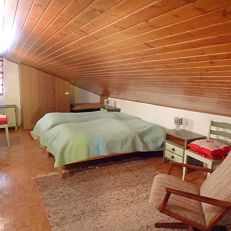 Les Orzieres Apartment *